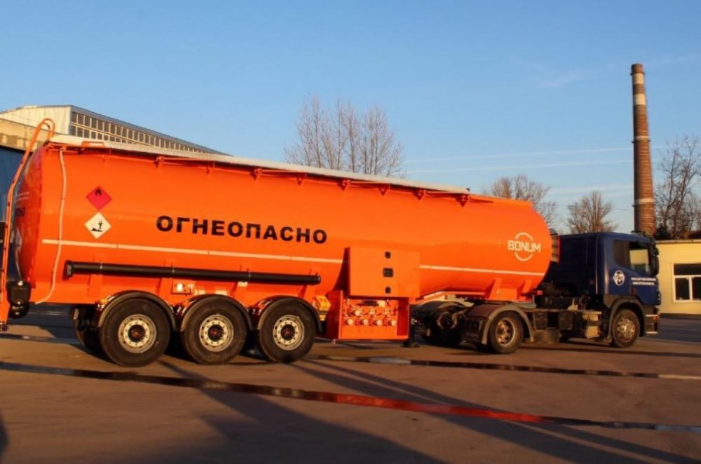 Цистерна MAN, VOLVO взять в аренду, заказать, цены, услуги - Ростов-на-Дону