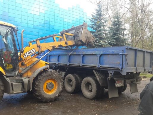 Поиск техники для вывоза и уборки строительного мусора стоимость услуг и где заказать - Новошахтинск