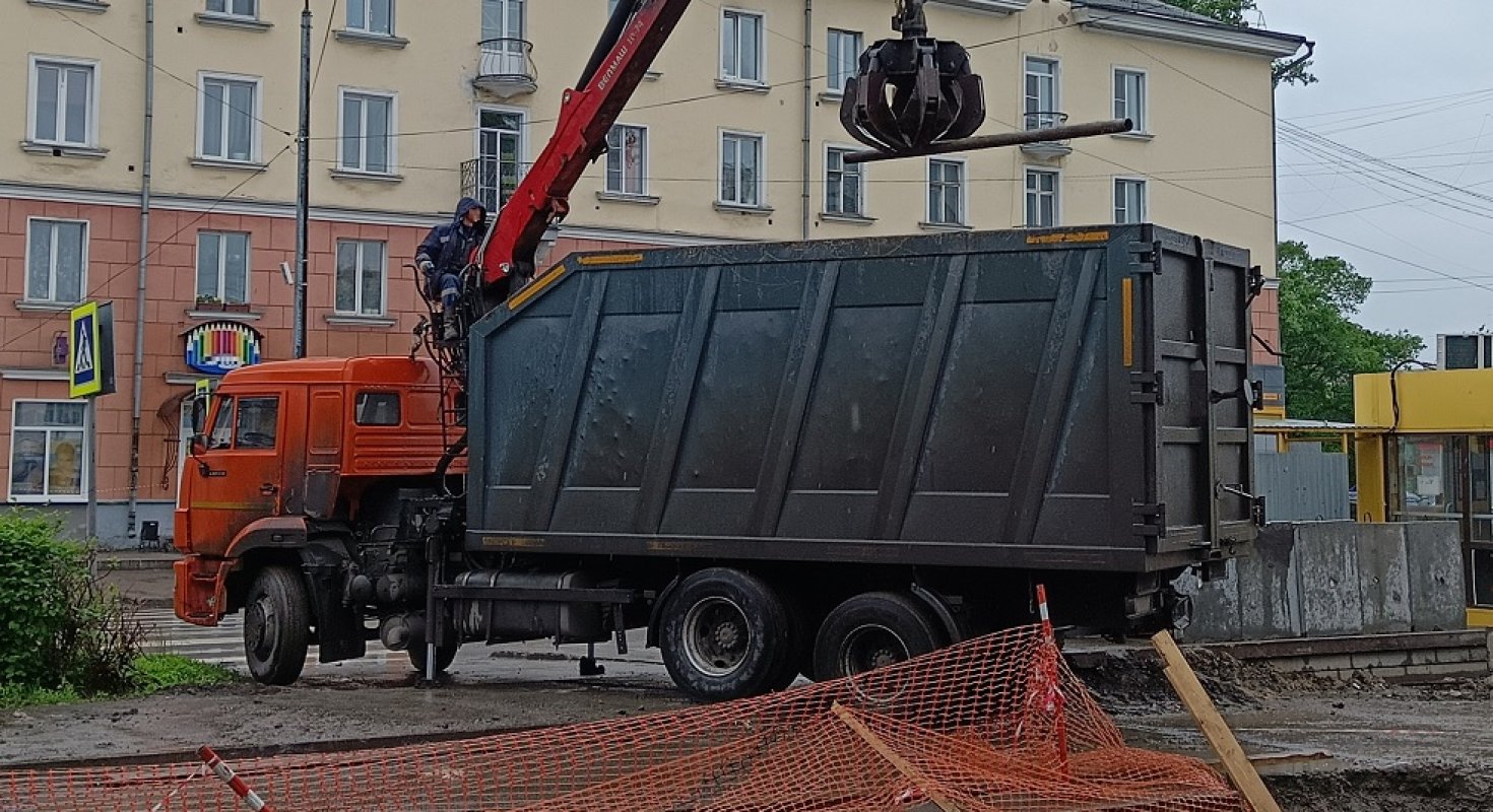 СПЕЦЗАКАЗ | Аренда и услуги ломовоза в Ростовской области